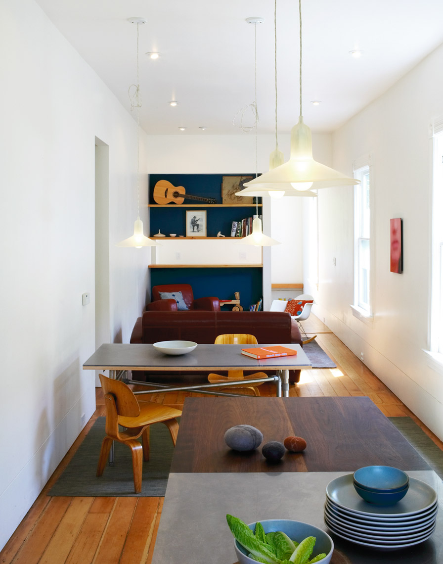 492_58th_living